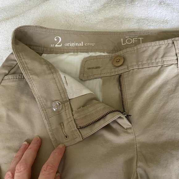 Tan cotton capris - Picture 8 of 10